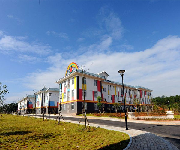幼兒園安裝建築隔震支座